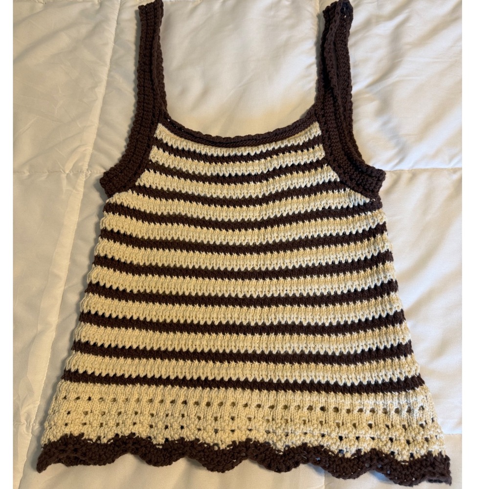 VICI Crochet Tank Top Womens Medium Great Brown Striped Scalloped Knit